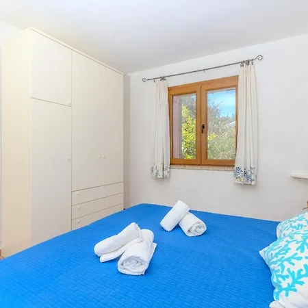 아파트 Oasis - 2 Min Walk From Cala Girgolu *