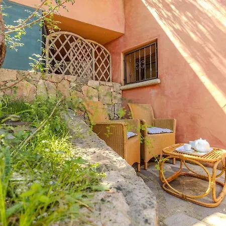 Oasis - 2 Min Walk From Cala Girgolu * 몬테 페트로수